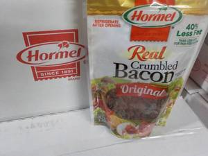 lot 252 image: 12 - 4.3 oz Bags Hormel Real Crumbl...