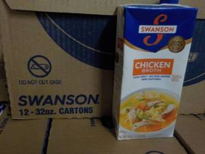 lot 275 image: 12 - 32 oz Ctns Swansons Chicken B...