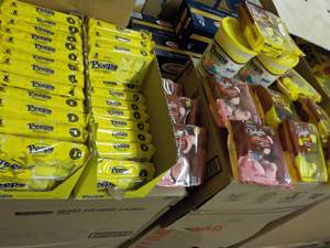 lot 288 image: Peeps- all pictured...