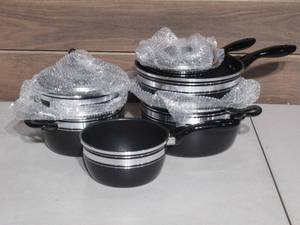 lot 12 image: 10-Piece Chef Tested Banded Cookware Set