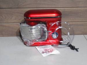 lot 33 image: Ginnys Stand Mixer - Metallic Delicious Red
