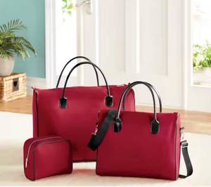 lot 42 image: 3-Piece Weekender Set - Red