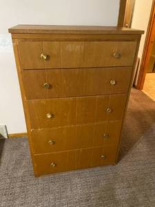 5-Drawer Wood Dresser