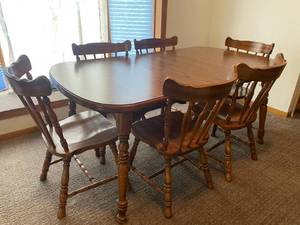 Dining Table with 6 Chairs, 2 Leaves