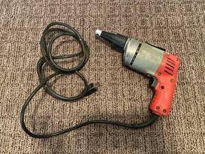 Milwaukee Corded Screwshooter