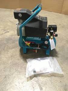 lot 22 image: Makita 2.6 Gal. 2 HP Portable Electrical Hot Dog Air Compressor  Customer Returns See Pictures