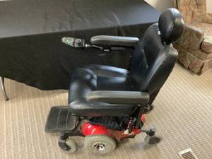 Invacare Pronto M41 Power Wheelchair