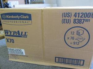 case of wypalls x70 12x76912 wipes...