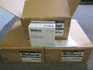 3 cases of alcohol prep pads 2000 p...
