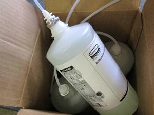 case of 4 rubbermaid bottles of ant...
