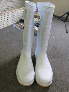 size 12 white rubber boots ...