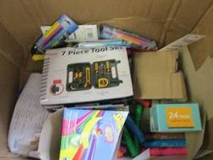 box of markers, 7 pc tool set , pos...