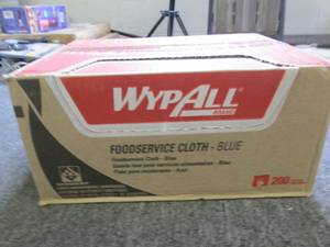 case of wypall foodservice cloth bl...