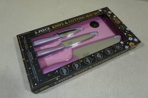 Thyme & Table 5-Piece Knife & Cutting Mat Set