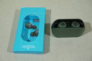 JLab Go Air True Wireless Bluetooth Earbuds  Charging Case -Green