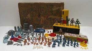 lot 129 image: VERY RARE Vintage 1950s Marx Rex Mars Space Port Action Set In Original Box Seems Complete (Missing Main Gate)