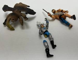 lot 72 image: Vintage Advanced Dungeons & Dragons Bendable Monster Figurine And More