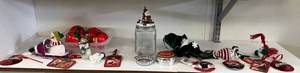 lot 117 image: Shelf Full Of Vintage Misc. Christmas Dcor Including Coca-Cola