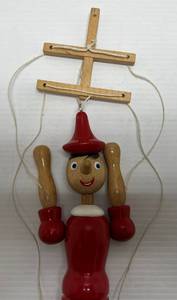 lot 221 image: Vintage Wooden Hand Painted Pinocchio Puppet