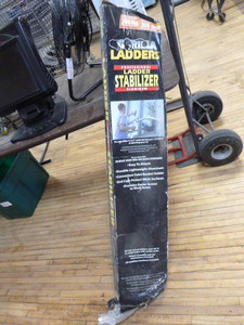 Gorilla Ladders Ladder Stabilizer