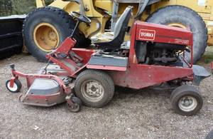 lot 1 image: Toro Groundsmaster 345 mower