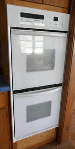 lot 15 image: Double stacked KitchenAid ovens - top one is convection