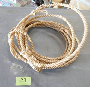 lot 23 image: Calf roping rope