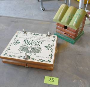 lot 25 image: Flower Press and bird house