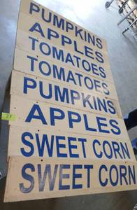 lot 27 image: Group of 8 wood painted Vegetable Signs  30x6