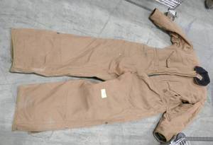 lot 103 image: Mens XL Coveralls - Justin brand