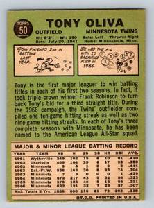 lot 10 image: Tony Oliva 1967 Topps # 50 Baseball Card