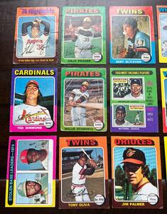 lot 63 image: 1975 Topps Baseball Stars Lot - 15 Cards