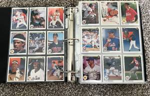 lot 65 image: 1990 Upper Deck Baseball Complete Set Cards