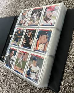 lot 67 image: 1992 Upper Deck Baseball Complete Set Cards