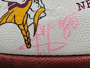 lot 16 image: 120 of 122 1994 NFL Football Signed by Minnesotas Viking HOFer WR Cris Carter No COA