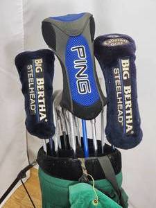 lot 50 image: Ping Golf Club Set with Bag