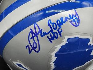 lot 78 image: Detroit Lions HOFer Lem Barney Autographed Mini Helmet No COA