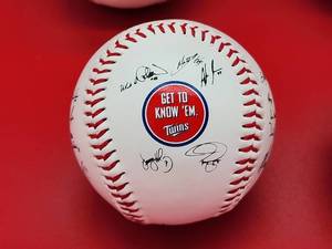 lot 165 image: (9) Assorted Commemorative Baseballs