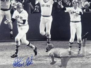 lot 239 image: Awesome Black and White Autographed Photo of Boston Reds Sox HOFer Carlton Fisk No COA