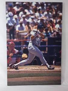 lot 254 image: Minnesota Twins HOFer Great Kent Hrbek Blown Up Photo