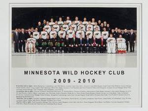 lot 291 image: Nice Framed 2009-10 Team Photo of the Minnesota Wild