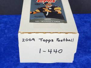 lot 273 image: Hand Collated 2009 Topps Football Card Set 1 - 440