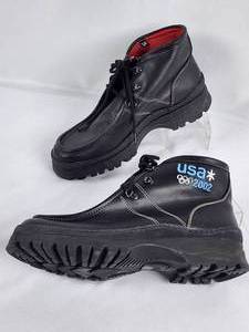 lot 281 image: 2002 Winter Olympics Issued Snow Boots Mens Size 10