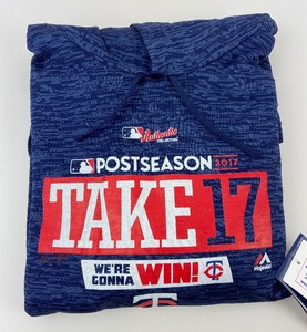 lot 67 image: MN Twins Post Season 2017 Hoodie with Coordinating T-Shirt - Size XL