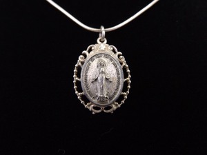 lot 28 image: .925 Sterling Silver Mother Mary Pendant Necklace