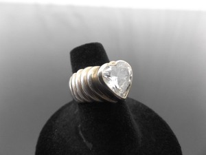lot 73 image: .925 Sterling Silver Zirconia Heart Ring Size 6