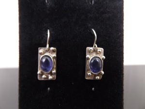 lot 79 image: .925 Sterling Silver Amethyst Cabochon Dangle Hook Earrings