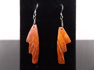 lot 88 image: .925 Sterling Silver Red Shell Dangle Hook Earrings