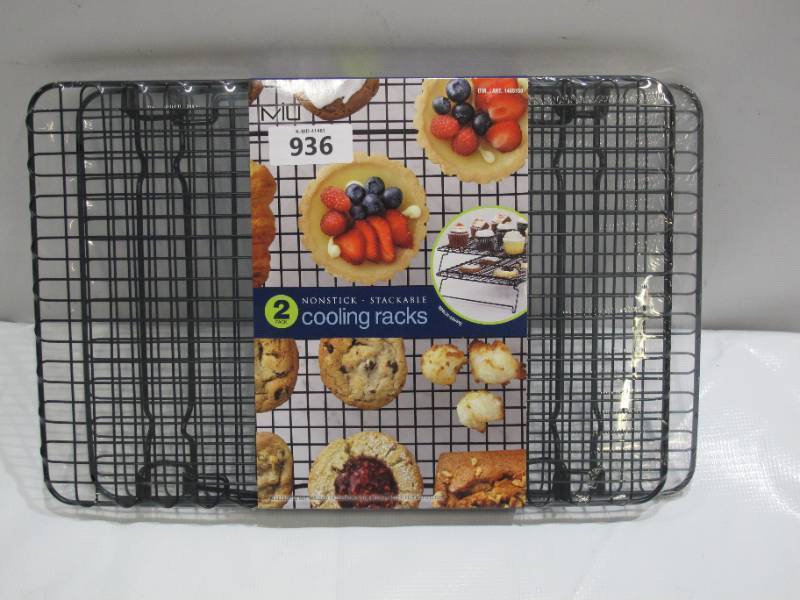 lot 936 image: Miu Non-stick Stackable Cooling Rack 2 Pack