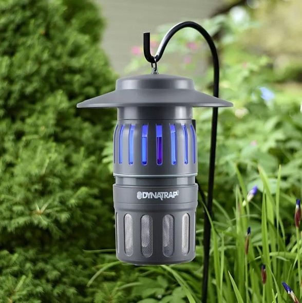 lot 513 image: NEW DynaTrap  Acre Mosquito and Insect Trap  Twist OnOff with 2 Replacement Bulbs
